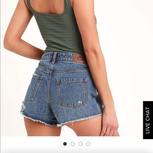 Lulus Demin Shorts. Brand new perfect for summer!